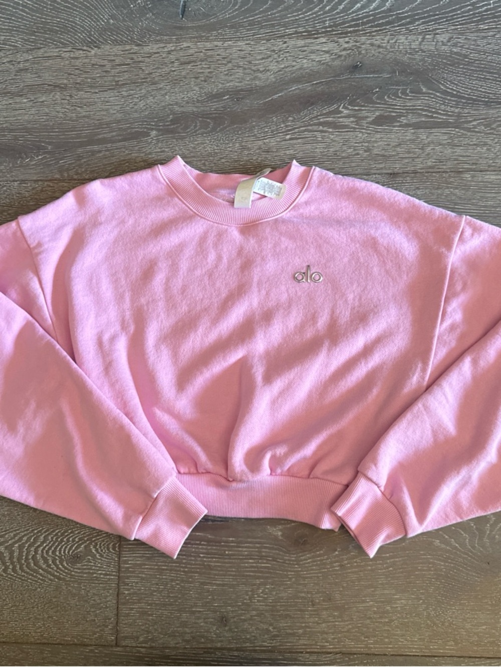 ALO Yoga Pink Cropped Crewneck Sweatshirt